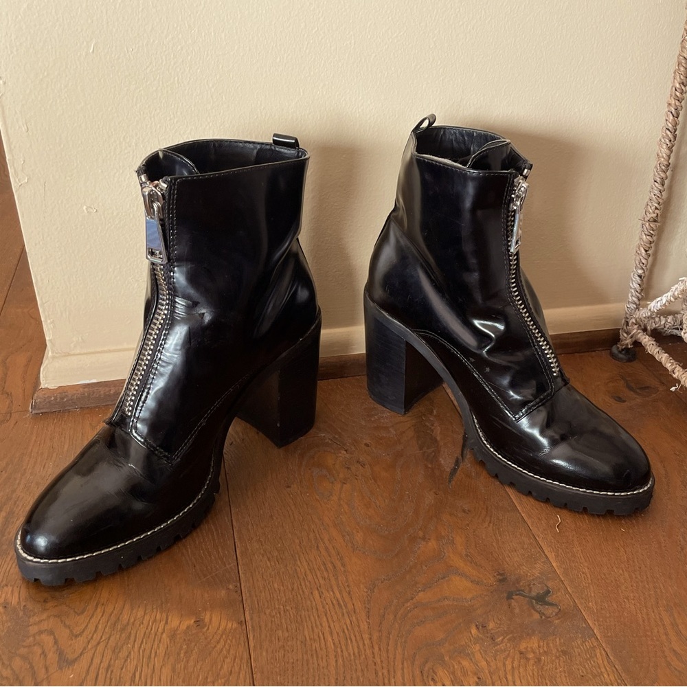 Jargon boots Chinese laundry special edition